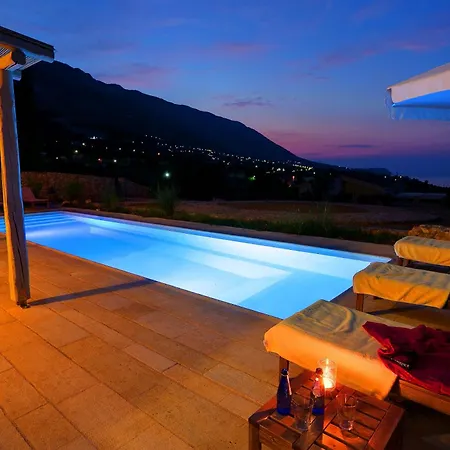 Asterias Ideales Villa